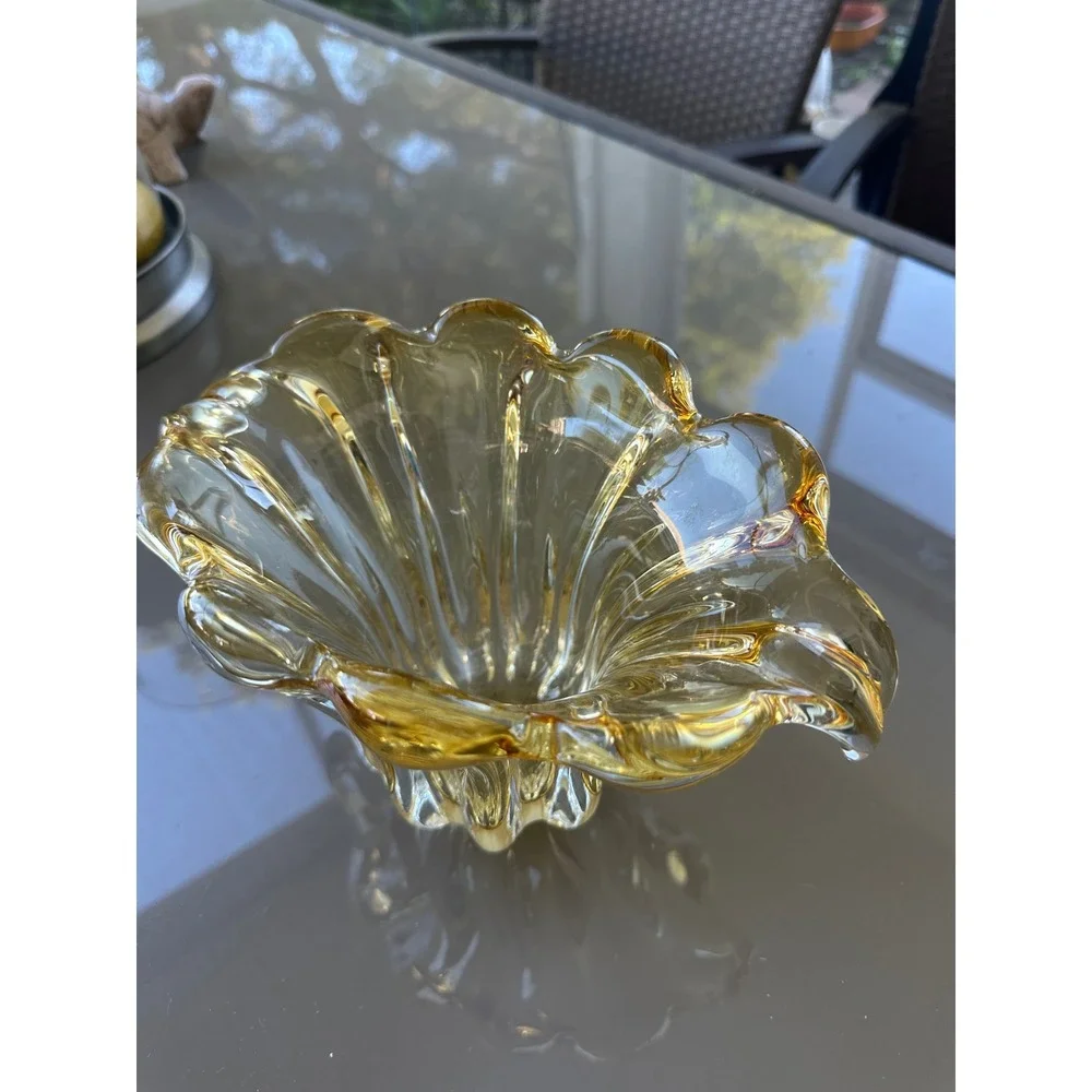 N/A gorgeous piece